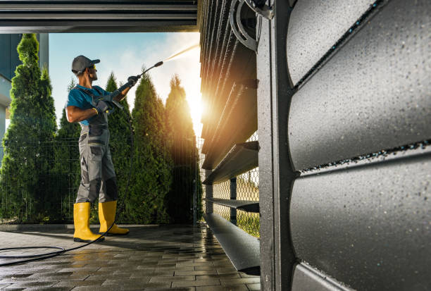 Best Playground Equipment Cleaning  in Safety Harbor, FL