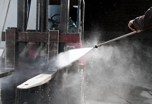 Best Oil Spill Cleanup  in Safety Harbor, FL
